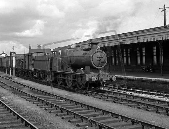 2242 1961-08-03 Gloucester