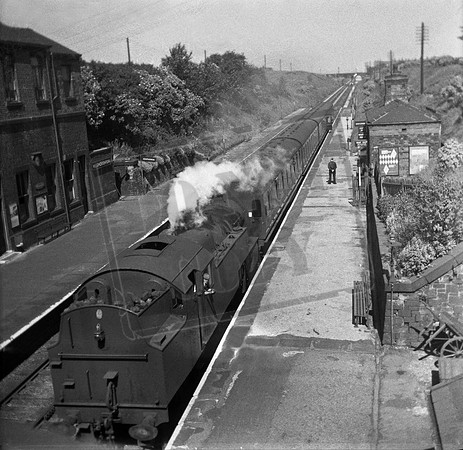 42444 1963-07-20 Westhoughton