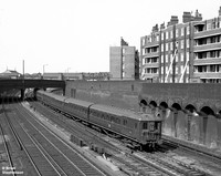 EMU 2937 1964-05-15 Clapham Junction