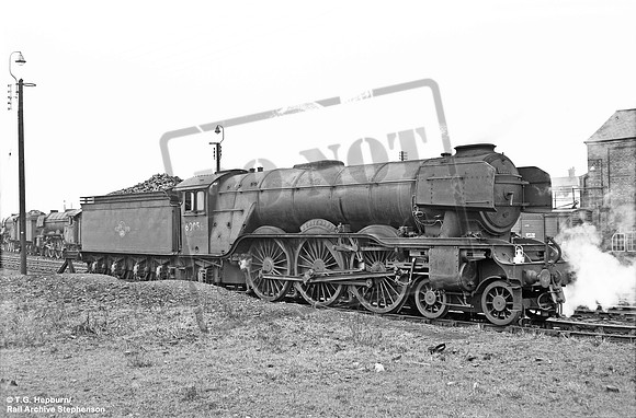 60056 1960s Grantham shed