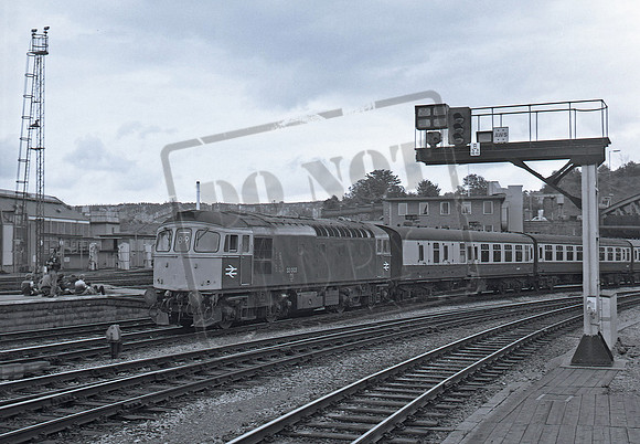 33003 1980-07-12 Bristol TM