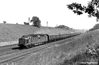 D9005 1963-05-31 Hawkshead Bridge