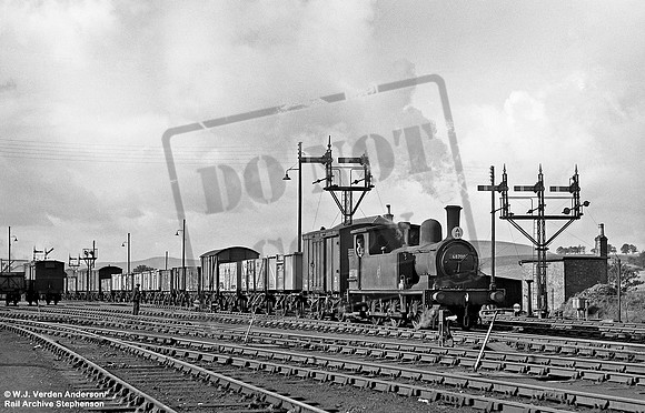 68700 1957-09 Keith
