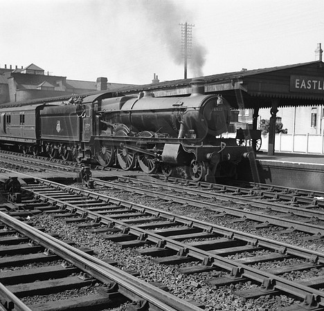 6927 1955-08 Eastleigh-ROneg