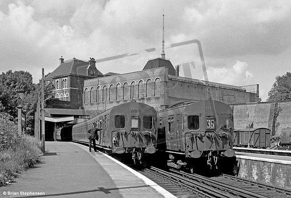 EMU 4374 1962-08 Crystal Palace