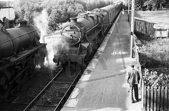44785 1960-06-07 Lairg station