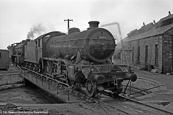 61995 1952-07 Mallaig shed