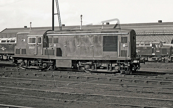D8227 1961-10-08 Stratford