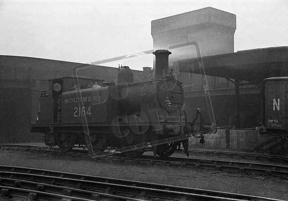 2164 1930s Bricklayers Arms