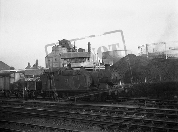 5634 1957-05-22 Wellington (Salop)