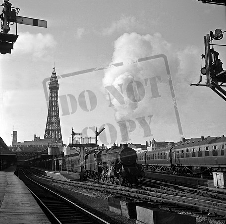 45139 1964-08 Blackpool Central