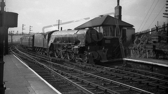 60114 1960-09-26 Durham-ROneg-1311-175