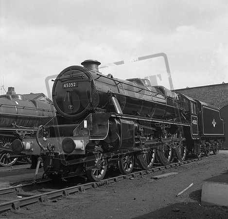 45352 1960-03 Crewe Works