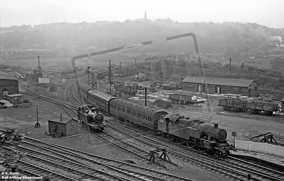 42152 1950s Greetland