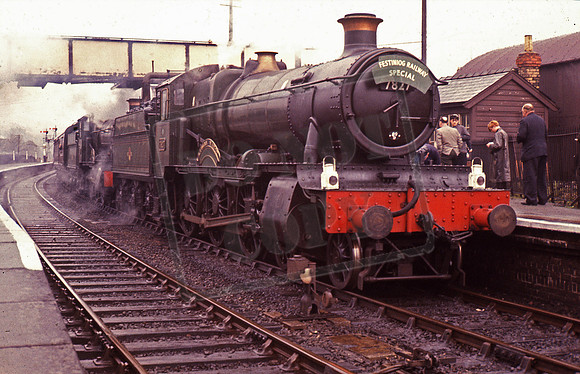 7827 1963-04-20 Corwen