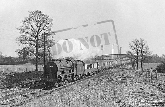 46100 1956-03-10 Blisworth