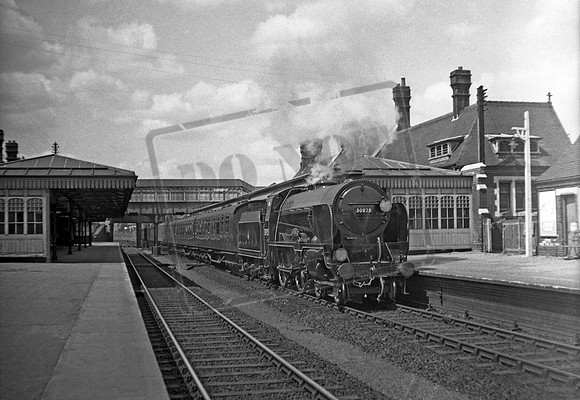 30925 1950-05-18 Boscombe