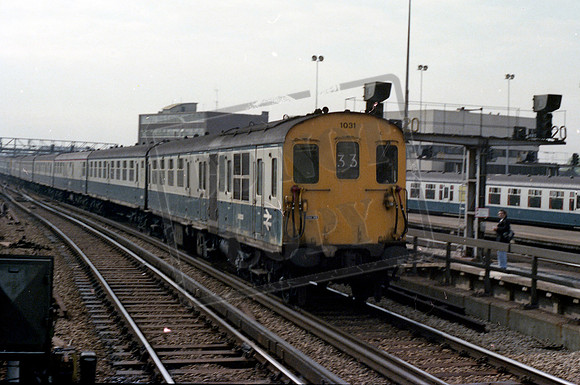 DEMU 1031 1979 London Bridge