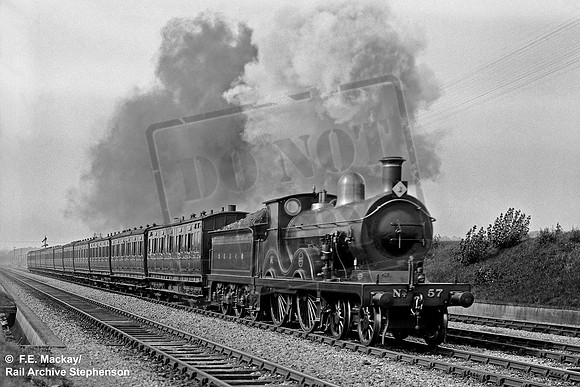 SECR 57 1910c near Orpington