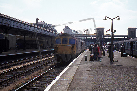 33101 1977 Exeter