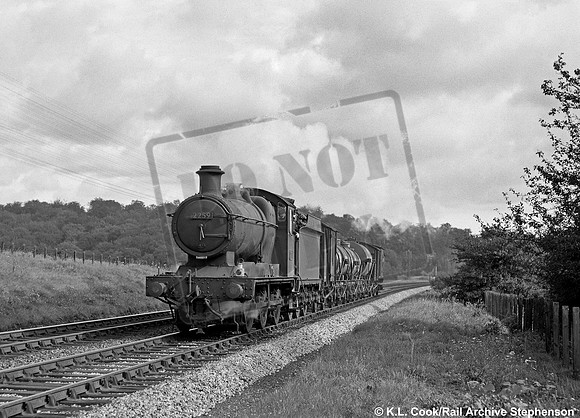 2259 1957-09-28 Beaconsfield