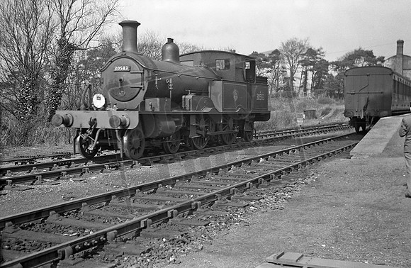 30583 1950s Axminster