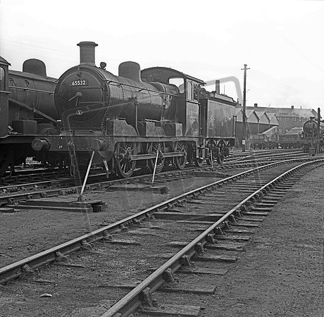 65532 1957-09-28 Stratford shed
