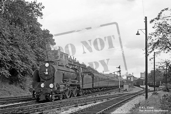 30901 1961-08-19 Kensington