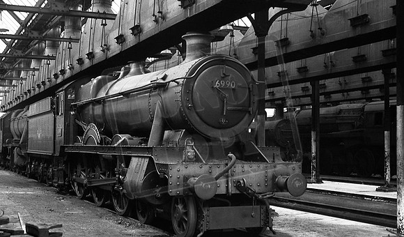 6990 1961-08-20 Birkenhead Mollington Street