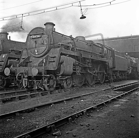 73034 1967-12-26 Patricroft