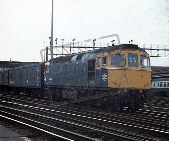 33042 1979-06-09 Clapham Jcn