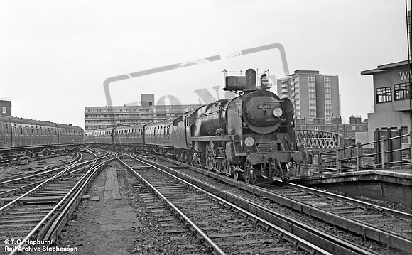 35028 1967-06-08 Waterloo