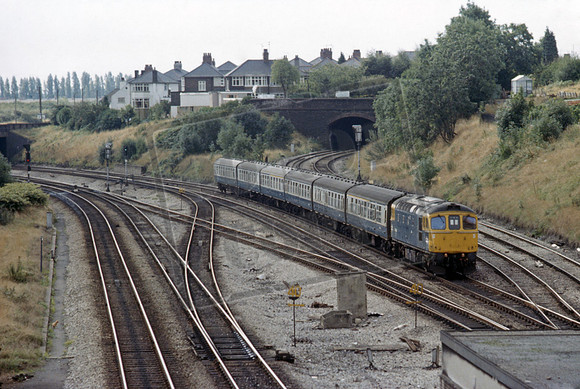 33049 1981 Gaer Junction