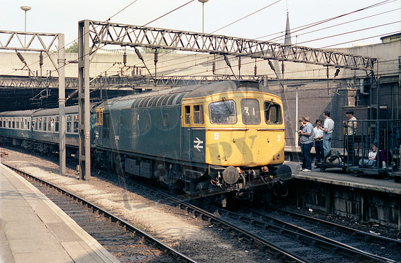 33018 1983 New Street