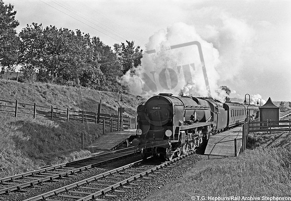 35012 1957-09 Weymouth Radipole Halt