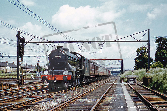 61670 1958-06-08 Gidea Park