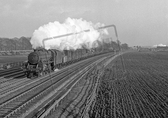 44832 1960s Winwick
