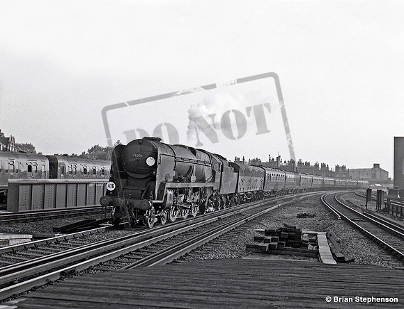 34004 1964-09-02 Vauxhall