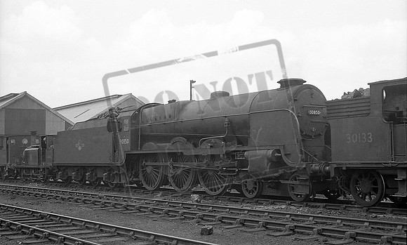 30850 1961-05-17 Eastleigh