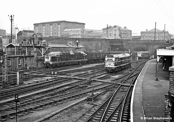D9012 1966 Kings Cross