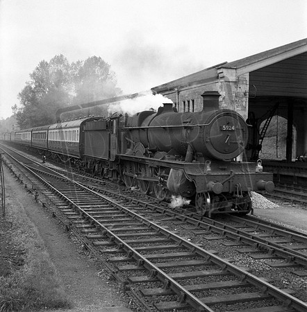 5924 1955-10-22 Bradford-on-Avon