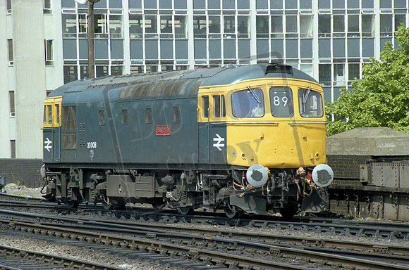 33008 1982c Bath Road