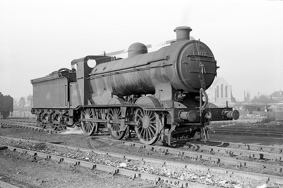 64172 1950s Boston shed