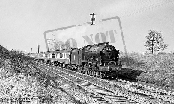 46134 1956-03-10 Blisworth