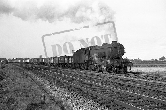 61883 1950s Eaton Wood