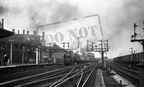 46225 1964-07-18 Preston