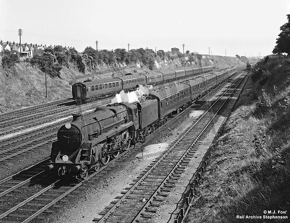 73112 1964-09-12 Basingstoke