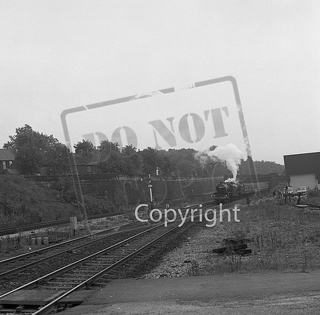 5305 Chinley 1977-09-24-ROneg-JC62-135