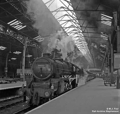 44942 1966-01-13 Marylebone