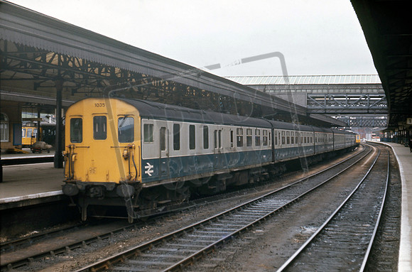 DEMU 1035 1977-03-05 Exeter -5153